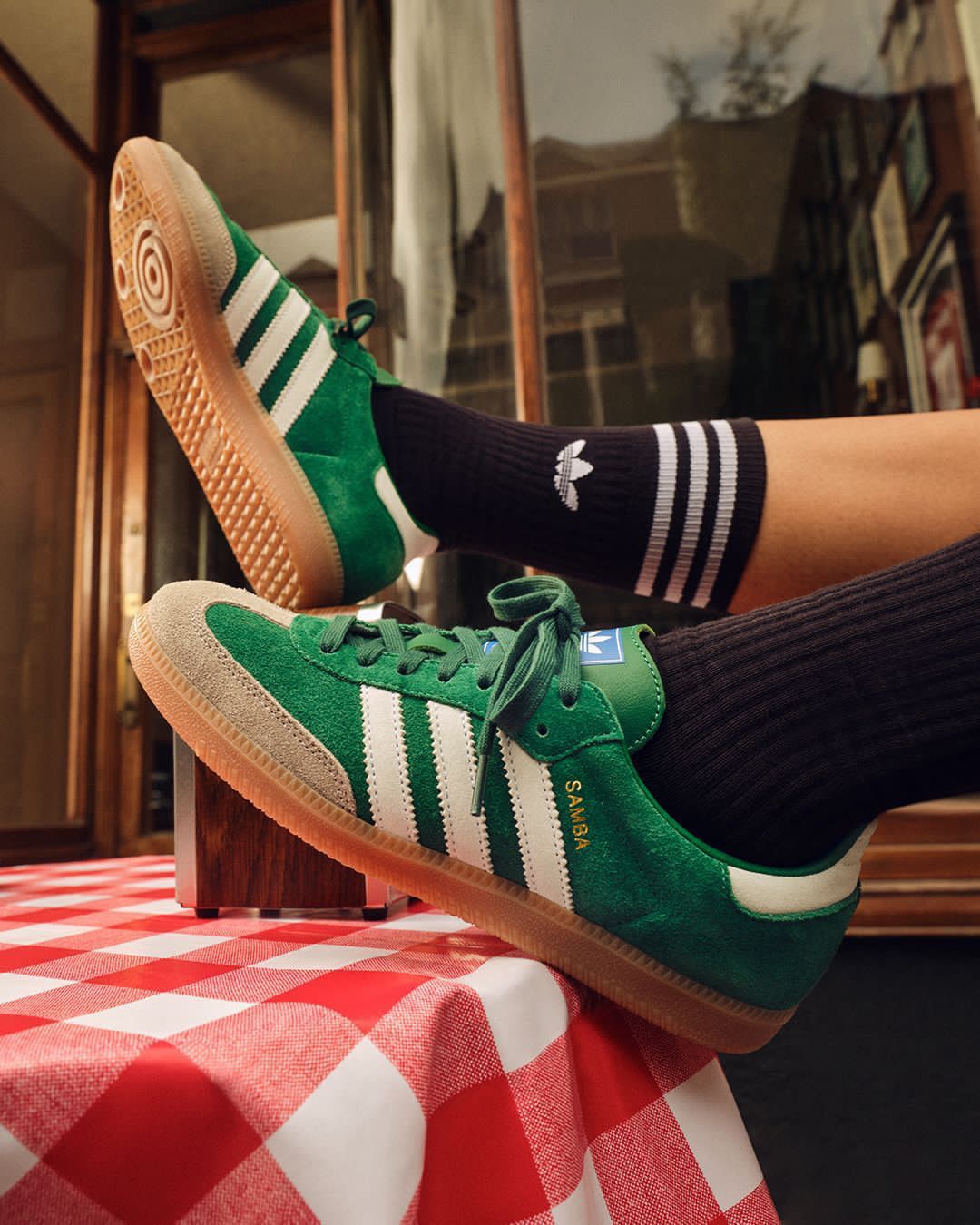 Sneakers